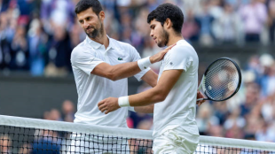 Novak Djokovic y Carlos Alcaraz en Wimbledon 2023. Foto: getty