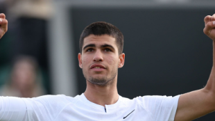 Carlos Alcaraz en Wimbledon 2022. Foto: Getty