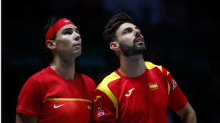 Nadal y Granollers, pendientes del ojo de halcón en la pasada Copa Davis. Fuente: Getty