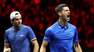 Matteo Berrettini y Novak Djokovic en la Laver Cup 2022. Foto: Getty