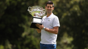 Novak Djokovic habla como campeón del Open Australia 2020. Foto: gettyimages