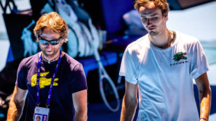 Gilles Cervara junto a Daniil Medvedev. Fuente: Getty