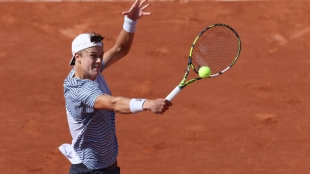 Holger Rune se queja de las bolas de Roland Garros 2023. Foto: gettyimages