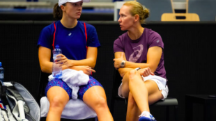 Iga Swiatek junto a Daria Abramowicz. Fuente: Getty