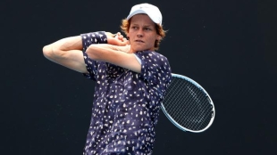 Jannik Sinner, un revés extraordinario. Foto: Getty