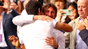 Juan Carlos Ferrero observa desde la grada. Fuente: Getty