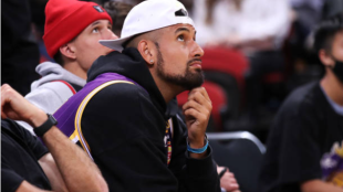 Nick Kyrgios, en un partido de baloncesto, recientemente en Australia. Fuente: Getty