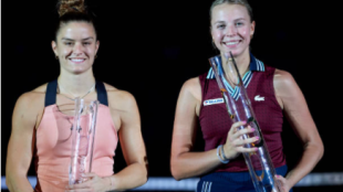 Maria Sakkari y Anett Kontaveit, entre las jugadoras que pelean por un cupo. Fuente: Getty