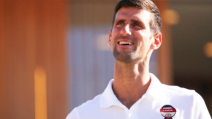 Djokovic intentará dar otro golpe en Wimbledon. Foto: Getty