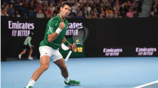 Novak Djokovic gana a Jan-Lennard Struff en Open Australia 2020. Foto: gettyimages