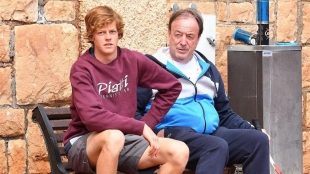 Jannik Sinner entrenando en la Academia de Ricardo Piatti. Fuente: Sportface