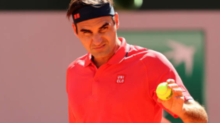 Federer debutó con una victoria en Roland Garros. Foto: Getty