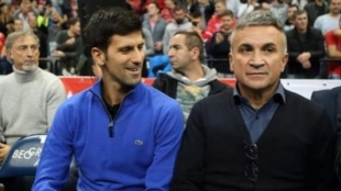 Novak Djokovic tiene al enemigo en casa. Foto: Getty