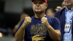 Marian Vajda, apoyando a Djokovic durante el US Open 2021. Foto: Getty
