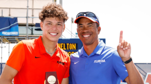 Ben Shelton y Bryan, su padre y entrenador. Foto: Getty