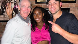 Brad Gilbert, Cori Gauff y Andy Roddick. Fuente: Twitter