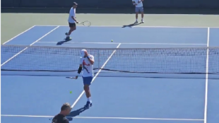 Novak Djokovic entrena en UCLA. Foto: gettyimages