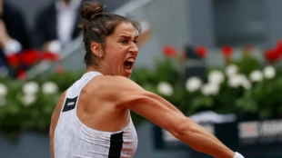 Sara Sorribes saca la furia ante Svitolina en el Mutua Madrid Open