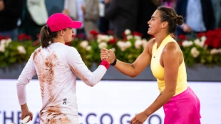 Swiatek y Sabalenka, final en WTA Roma 2024. Foto: gettyimages