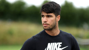 Carlos Alcaraz en Wimbledon 2024. Foto: getty