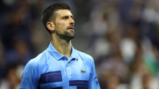 Novak Djokovic during his match vs Popyrin. Source: Getty