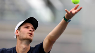 Hubert Hurkacz will donate money for each ace he scores until the end of the year. Source: Getty