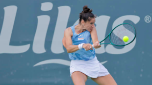 Sara Sorribes advances in the Qualifying rounds of Beijing 2024. Source: Getty