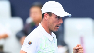 Bautista reaches his first final of the year in Antwerp.