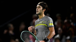 Tomás Martín Etcheverry clasifica a Argentina a la United Cup 2024. Foto: gettyimages