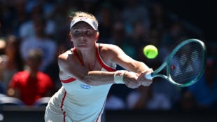 Dayana Yastremska is looking for a sparring partner. Photo: gettyimages.