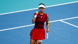 Alexandra Eala gana a Swiatek en Miami. Foto: gettyimages