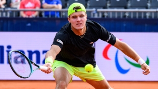 "Mensik returns with a defeat, following his title win in Miami. Photo: Getty"