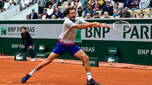 Headline: Daniil Medvedev, benefits from victory. Photo: gettyimages