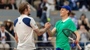 This was Bublik's ironic message on social media after his defeat against Sinner. Photo: Getty Images