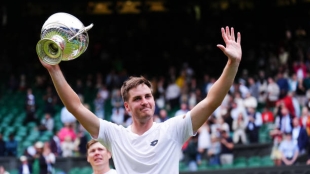 Henrry Patten, campeón de dobles en Wimbledon 2024, recibe la multa más alta de esta edición. Foto: Gettyimages