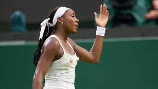 Coco Gauff da la cara tras caer eliminada en Wimbledon 2025. Foto: Getty