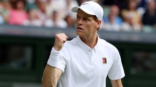 The stat about Sinner that highlights his second serve at Wimbledon. Photo: Getty