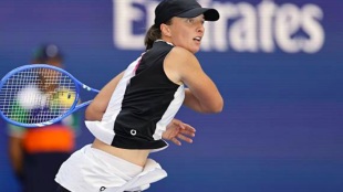 Iga Swiatek advances to the second round of the US Open 2025. Source: Getty