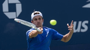 Zachary Svajda, Djokovic's rival at US Open 2025. Photo: gettyimages