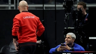 Agassi se rinde una vez más a Alcaraz: "Es la combinación del Big 3 en un jugador"