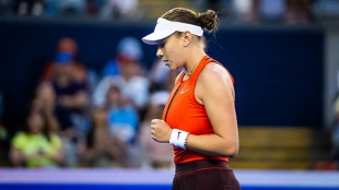 WTA Pekín 2025: Anisimova resiste para después fundir a Zhang. Foto: Gettyimages