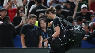 Zverev: "No creo en mí, estoy haciendo un tenis horrible y jugando con dolores"