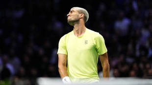 Carlos Alcaraz pierde ante Norrie en París. Foto: gettyimages