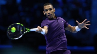 阿里亚西姆在ATP总决赛中的有趣数据：他的两场胜利都是对手左撇子。照片：Gettyimages