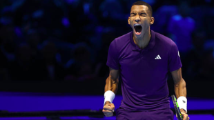 Felix Auger-Aliassime will be Alcaraz's opponent in the Turin semifinals. Source: Getty