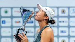 詹妮丝·特詹，印尼奇迹。来源：盖蒂