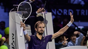 梅德韦杰夫与女儿打网球创造了美好时刻。图片：Gettyimages