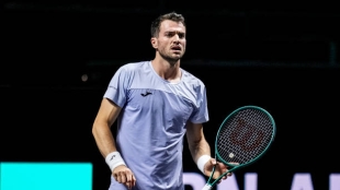 佩德罗·马丁内斯在雅典输给吉隆后前往戴维斯杯决赛。照片：Gettyimages