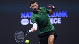 Djokovic supera a Federer como jugador con más títulos en pista dura. Foto: Getty