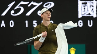 辛内尔令人震惊的数据：在超过3小时50分钟的9场大满贯比赛中全部失利。图片：Gettyimages